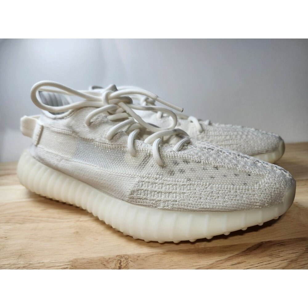 ADIDAS YEEZY BOOST 350v2 US 9